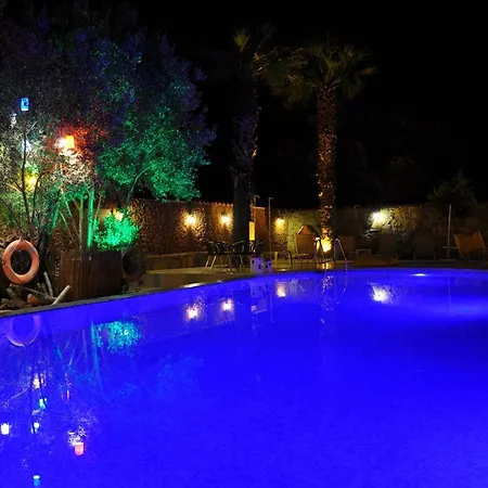 Hotel Oscar 2*